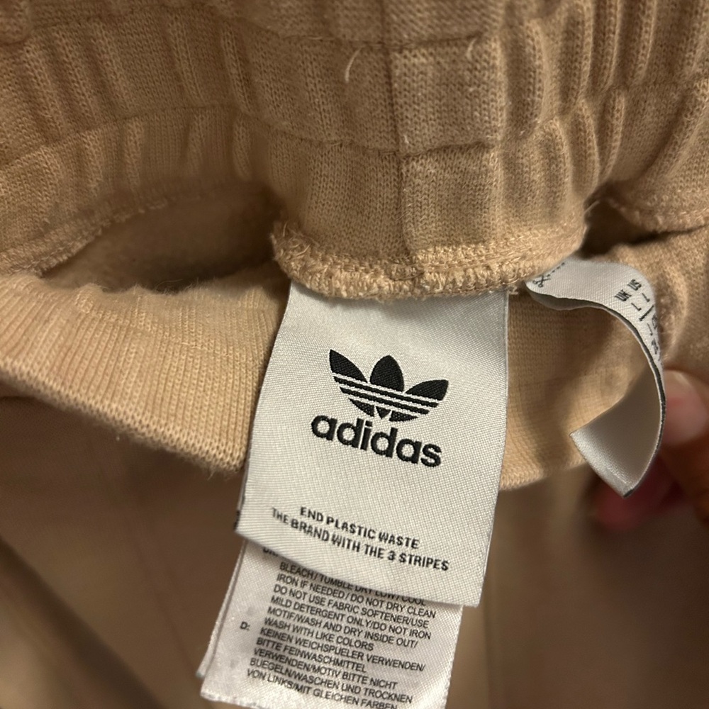Adidas Original Fleece Joggers Size Large Beige/ Black - Picture 16 of 16